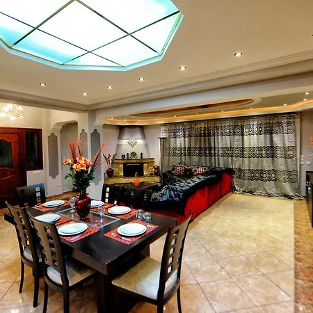 Natalia Villa Kouramádes