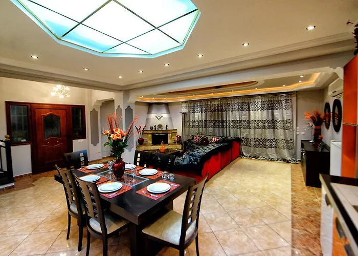 Natalia Villa Kouramádes