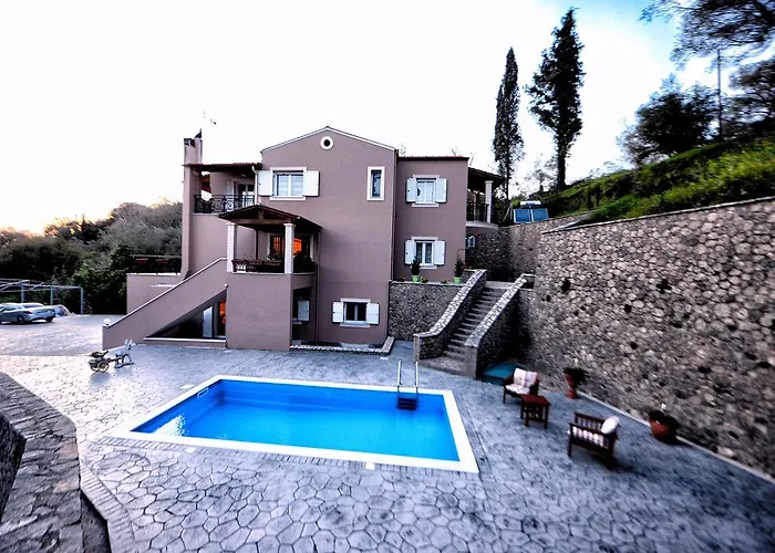 Natalia * Kouramádes